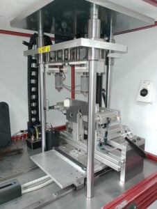 Rutland Plastics servo insertion proportional to temperature 